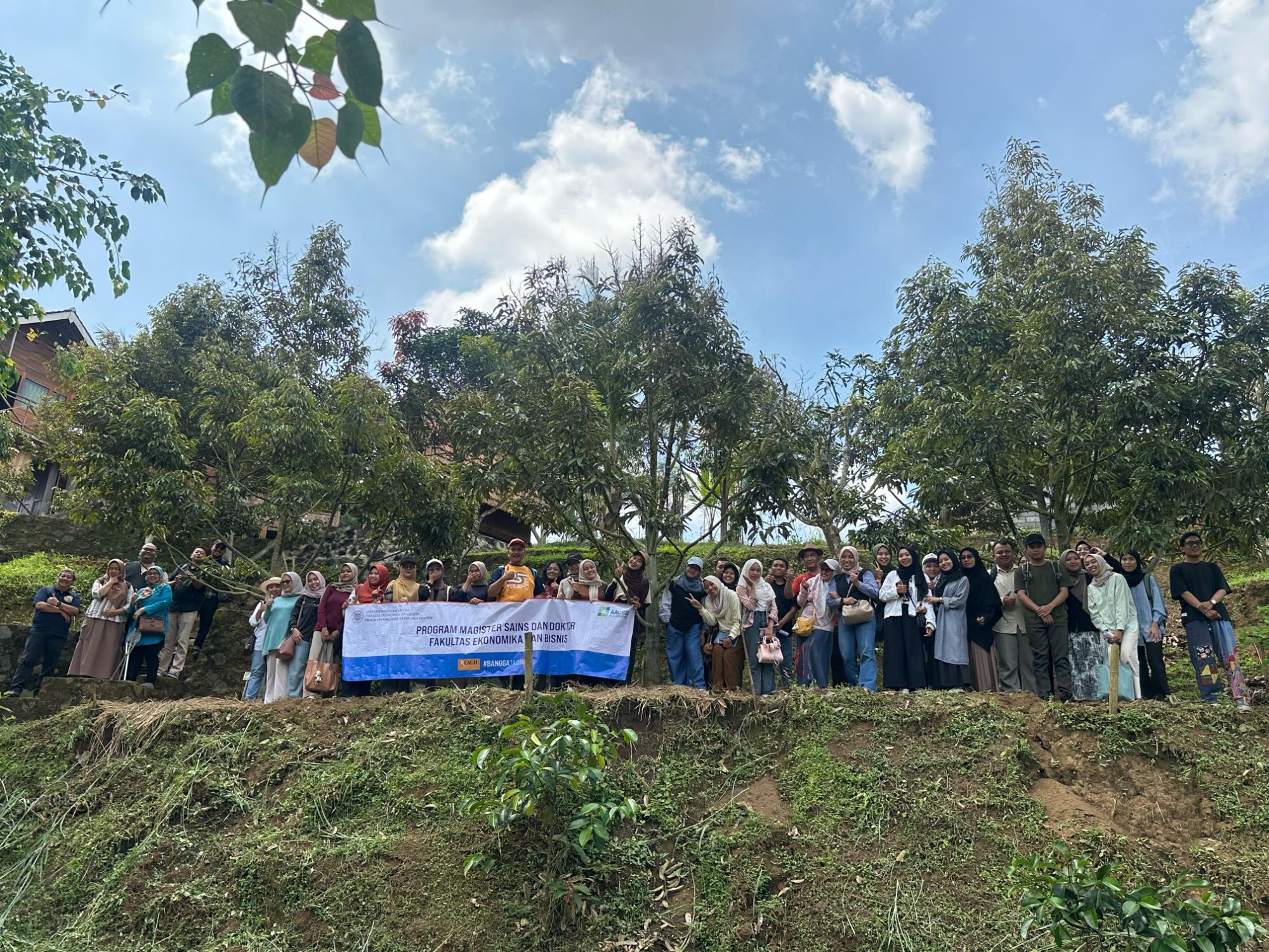 Field Study UGM Di Kirana Agrowisata Borobudur